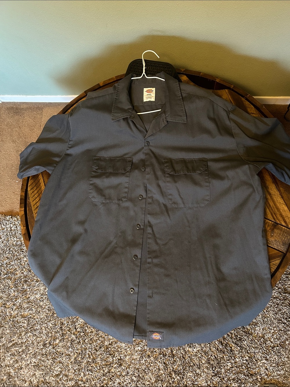 Dickies Men's Short Sleeve Button-Down Work Shirt in Dark Gray